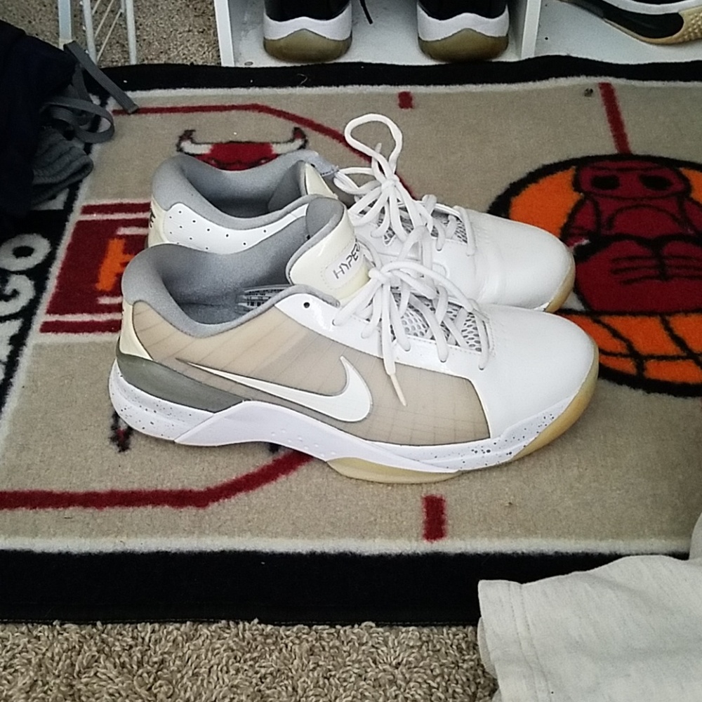 Nike hyperdunk